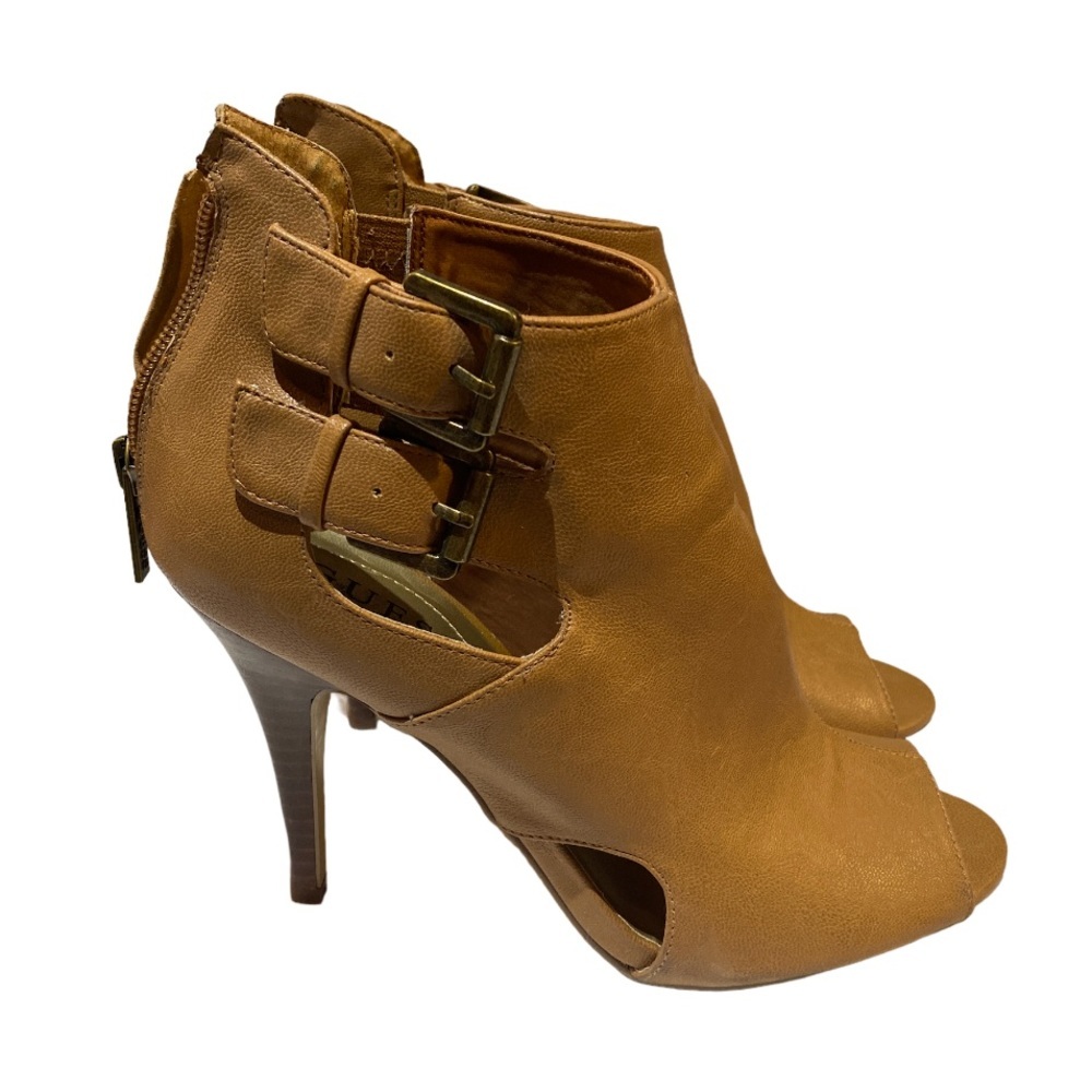Guess tan open toe booties size 8